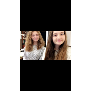 Chloé et Lucie Paris
