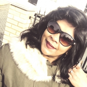 Dona Saint-Germain-en-Laye