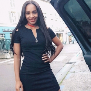 Nassira Flins-sur-Seine