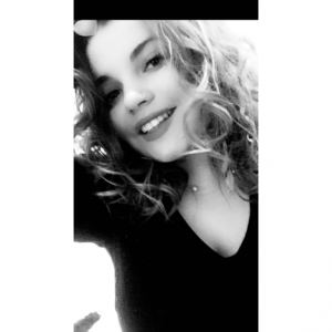 Charlotte Saint-Jean-d'Illac